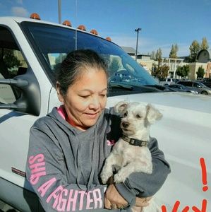 Meet your Posher, Isabel